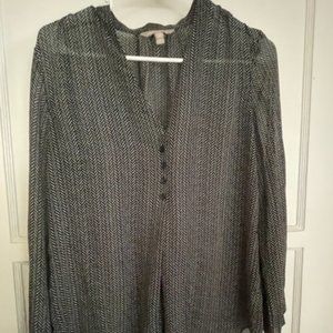 Banana Republic Black horn tooth Sheer Blouse Size XS Long Sleeves